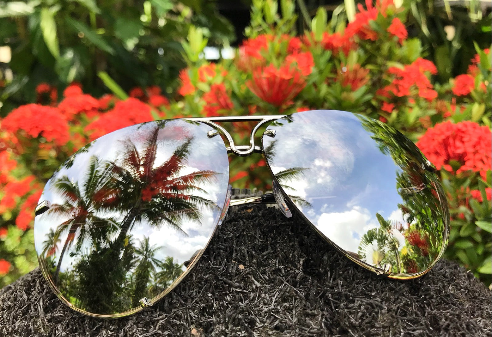 VERY POSH MIRROR - zhadez.com
